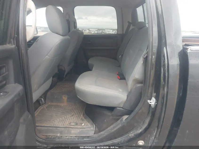 2016 RAM 2500 TRADESMAN