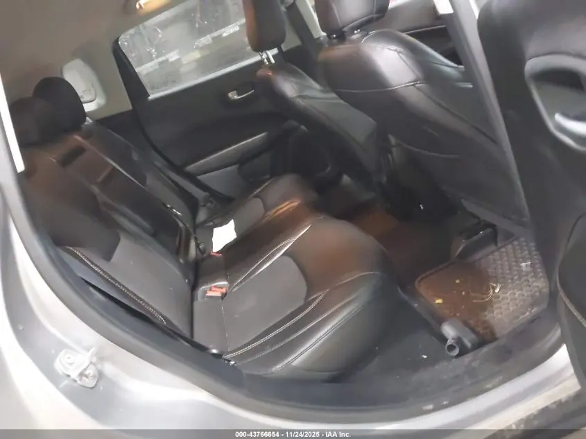 2018 JEEP COMPASS LATITUDE 4X4