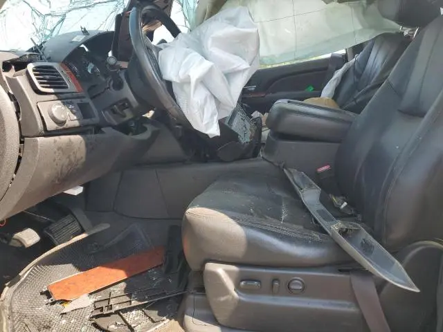 2012 CHEVROLET SUBURBAN C1500 LT  