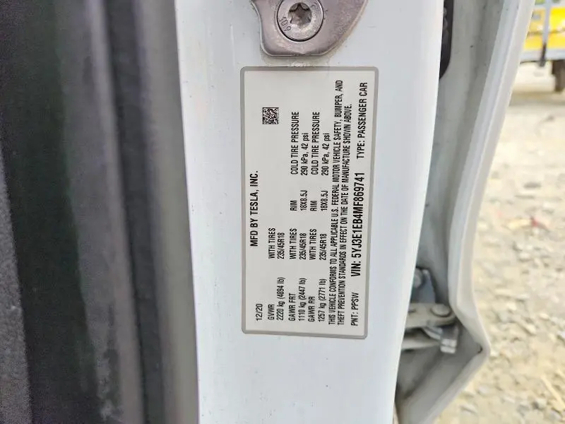 2021 TESLA MODEL 3   