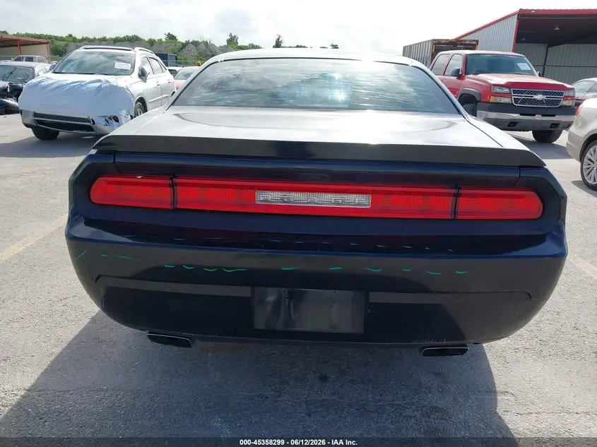 2014 DODGE CHALLENGER SXT