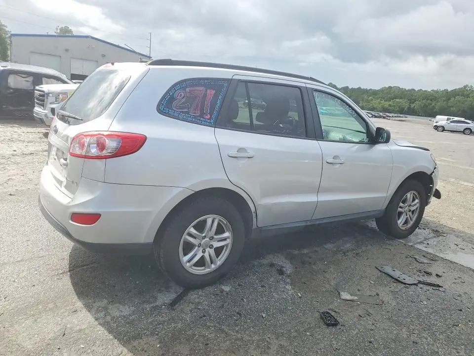 2011 HYUNDAI SANTA FE GLS  