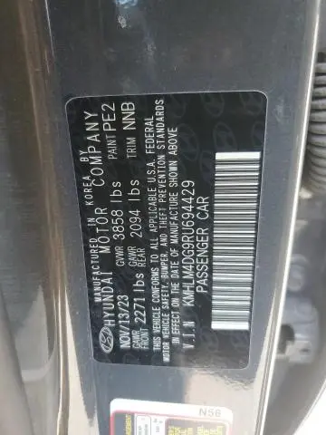 2024 HYUNDAI ELANTRA SEL  