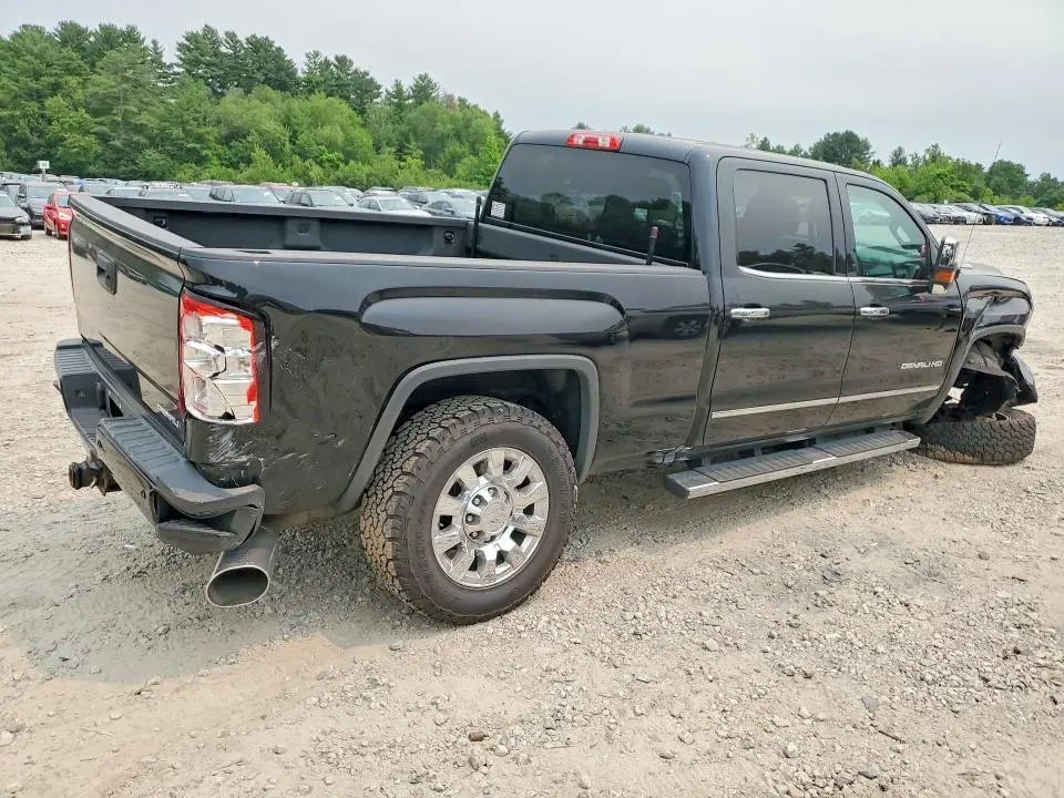 2018 GMC SIERRA K2500 DENALI  