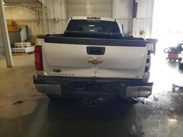 2011 CHEVROLET SILVERADO K2500 HEAVY DUTY LT  