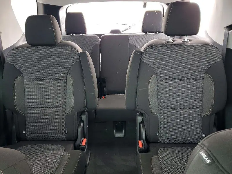 2020 CHEVROLET TRAVERSE LT  