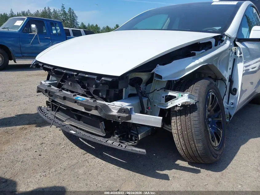 2026 TESLA MODEL Y PREMIUM REAR-WHEEL DRIVE/REAR-WHEEL DRIVE