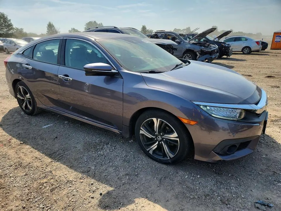 2017 HONDA CIVIC TOURING  
