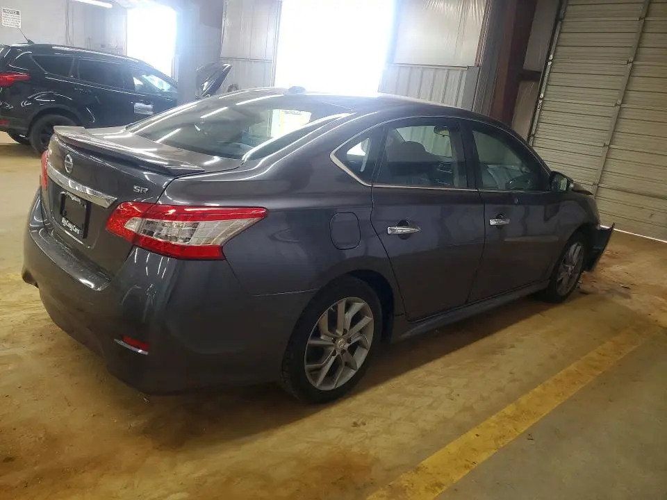 2015 NISSAN SENTRA SR  