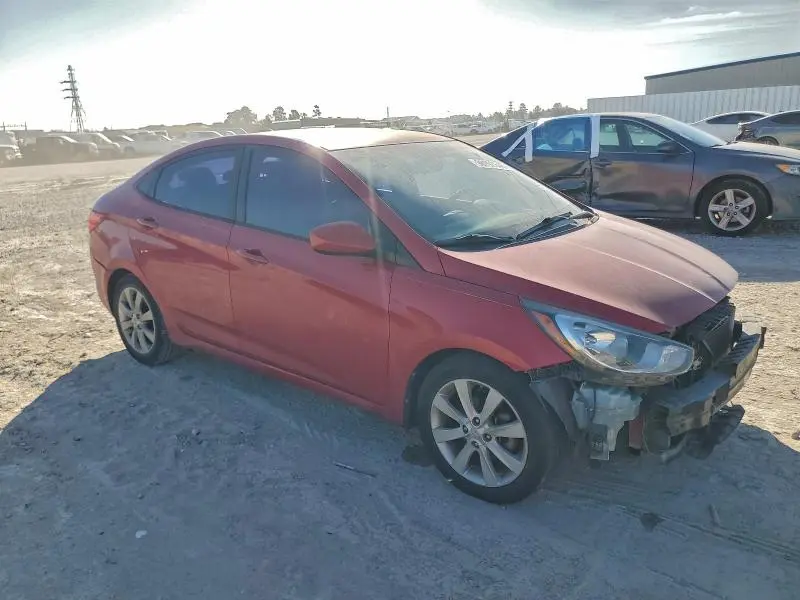 2013 HYUNDAI ACCENT GLS  