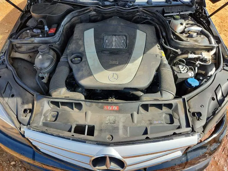 2011 MERCEDES-BENZ C 300  