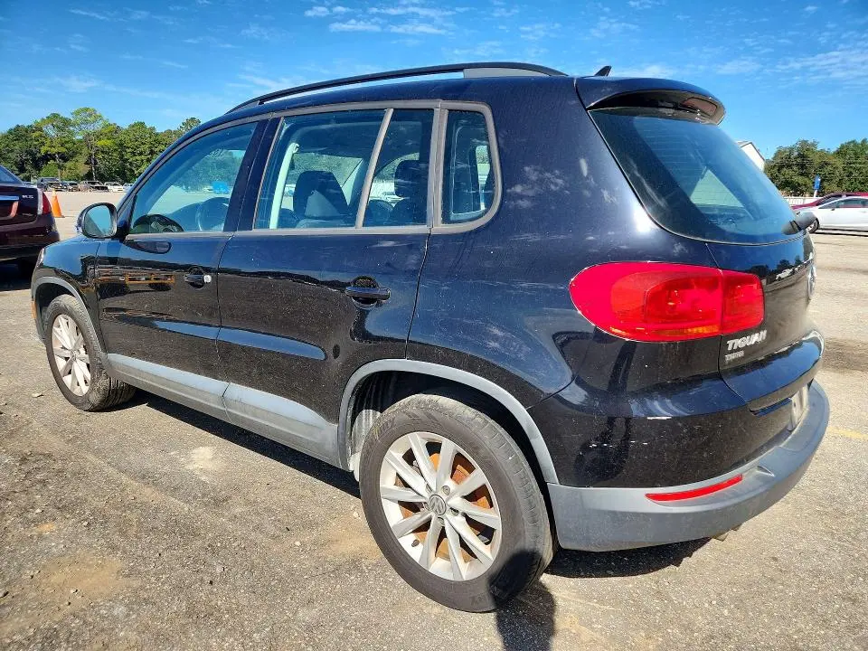 2017 VOLKSWAGEN TIGUAN S  