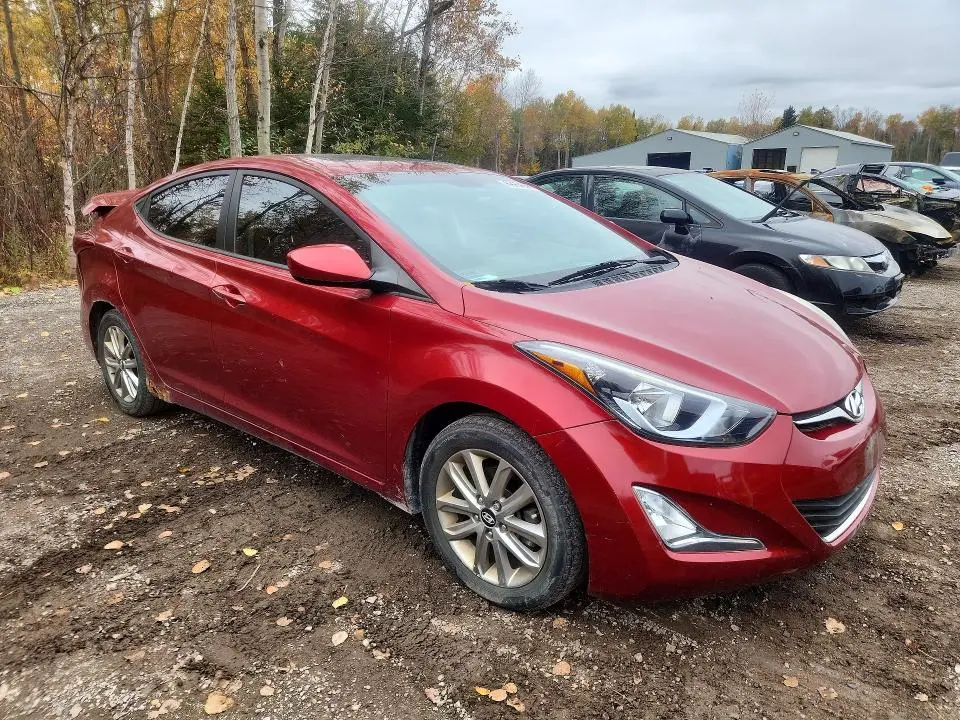 2014 HYUNDAI ELANTRA SE  