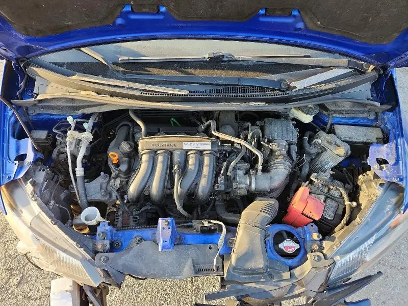 2016 HONDA FIT LX  