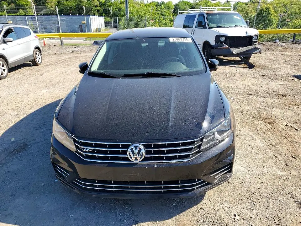 2016 VOLKSWAGEN PASSAT S  