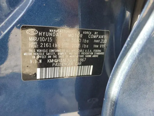 2016 HYUNDAI ELANTRA SE