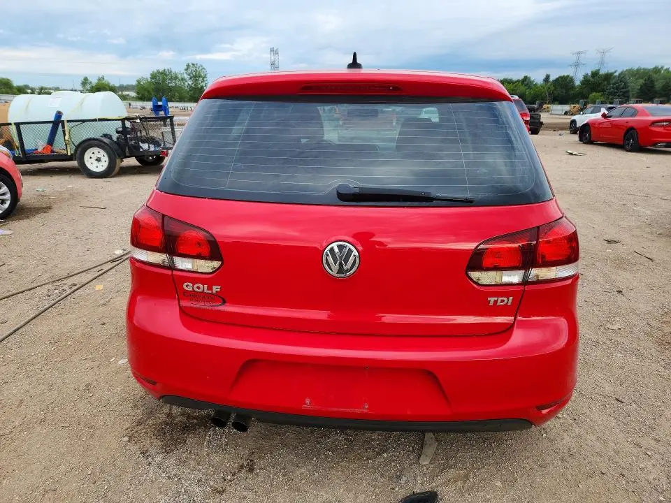2013 VOLKSWAGEN GOLF   