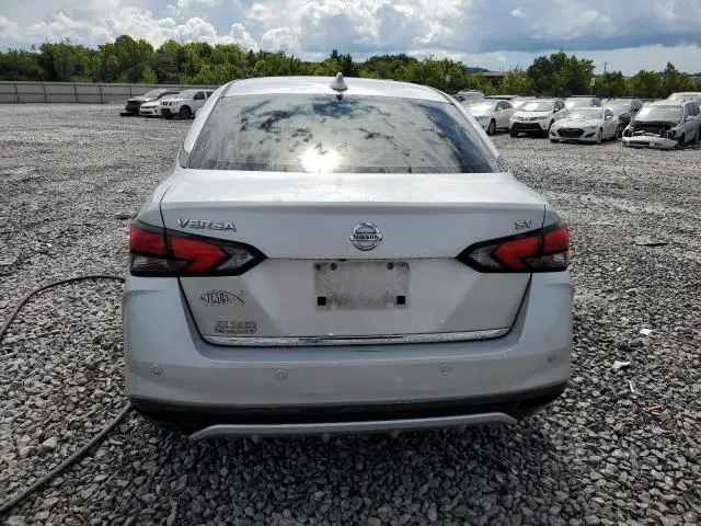 2020 NISSAN VERSA SV  