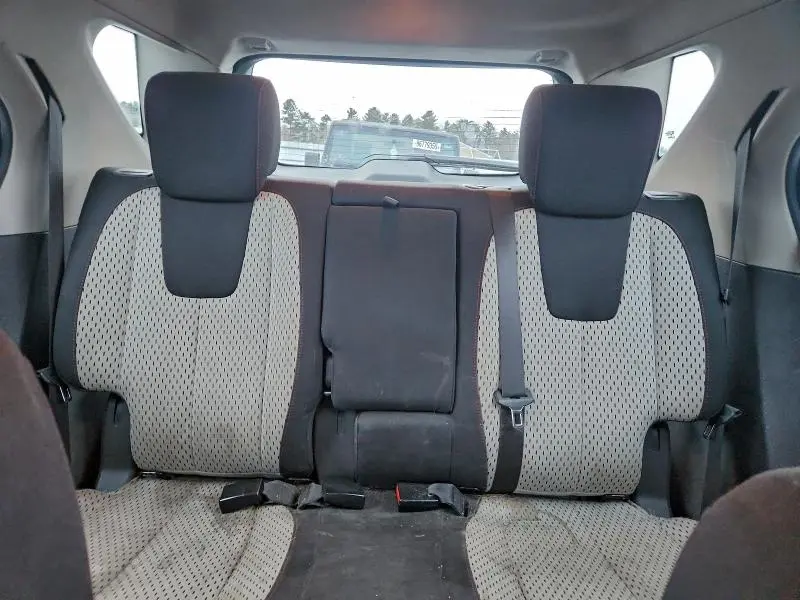 2011 CHEVROLET EQUINOX LS  