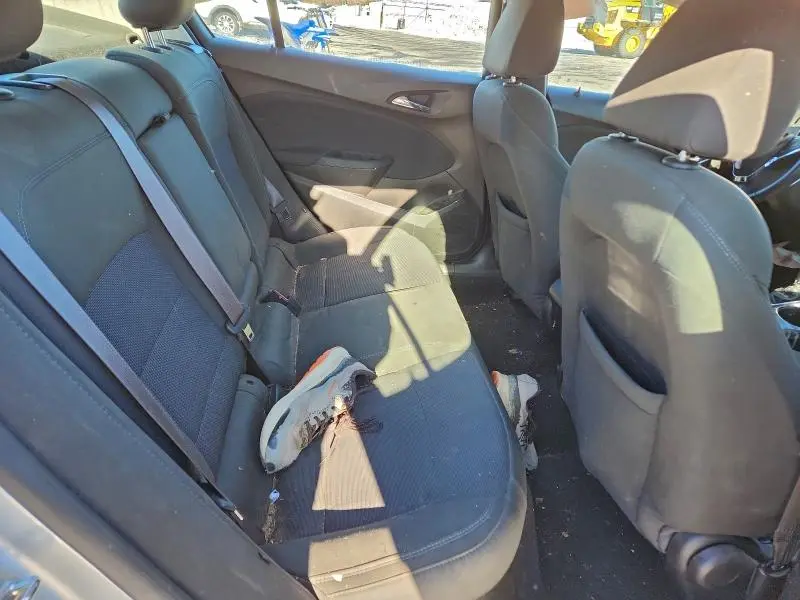 2017 CHEVROLET CRUZE LT  