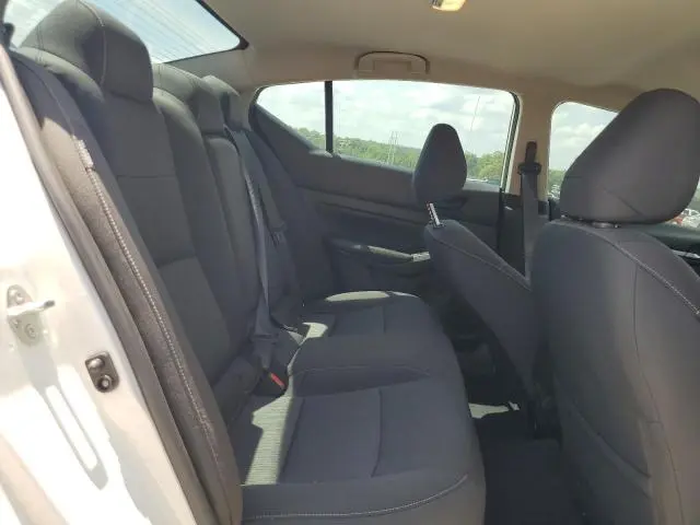 2023 NISSAN ALTIMA SV  