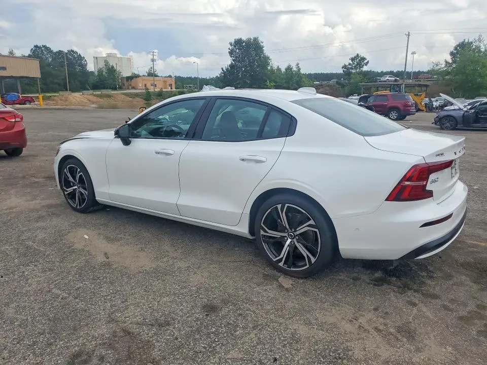 2024 VOLVO S60 PLUS  
