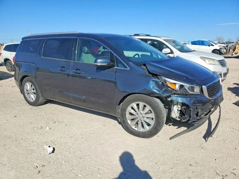 2017 KIA SEDONA EX  