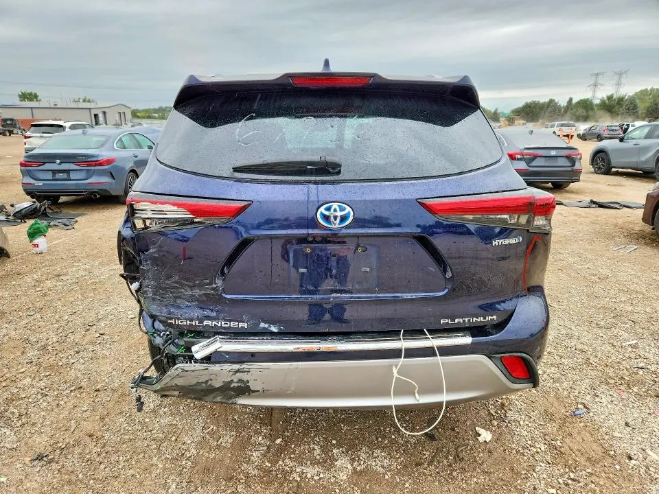 2020 TOYOTA HIGHLANDER HYBRID PLATINUM  