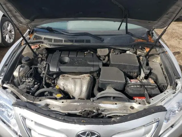 2011 TOYOTA CAMRY BASE  