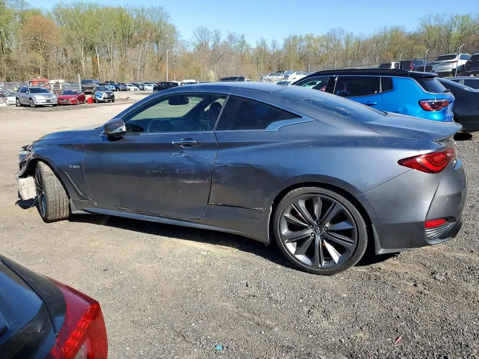 2017 INFINITI Q60 RED SPORT 400  