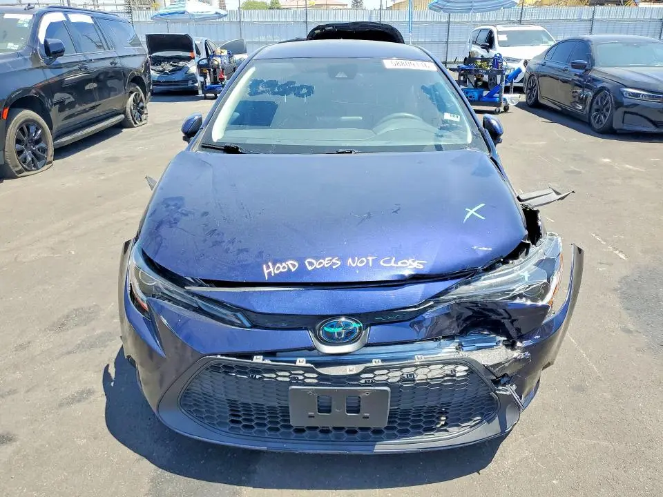 2022 TOYOTA COROLLA LE  