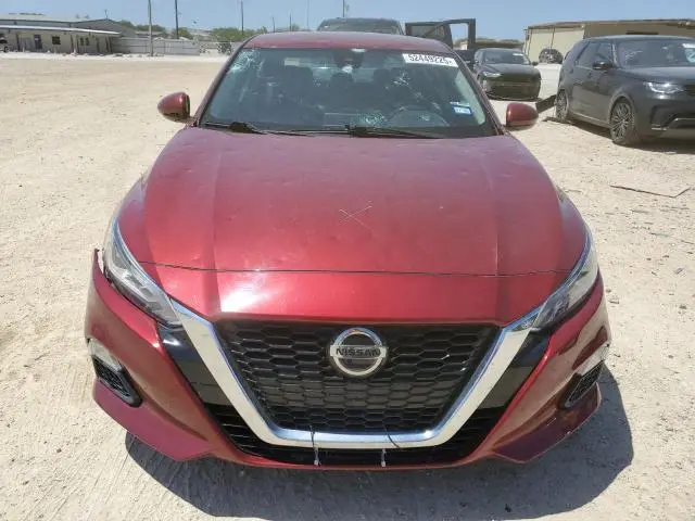 2021 NISSAN ALTIMA SV