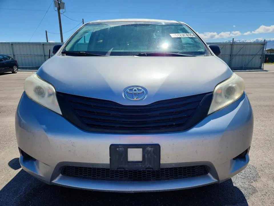 2012 TOYOTA SIENNA BASE 7-PASSENGER  