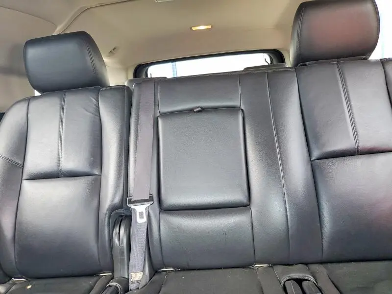 2014 CHEVROLET SUBURBAN K1500 LT  