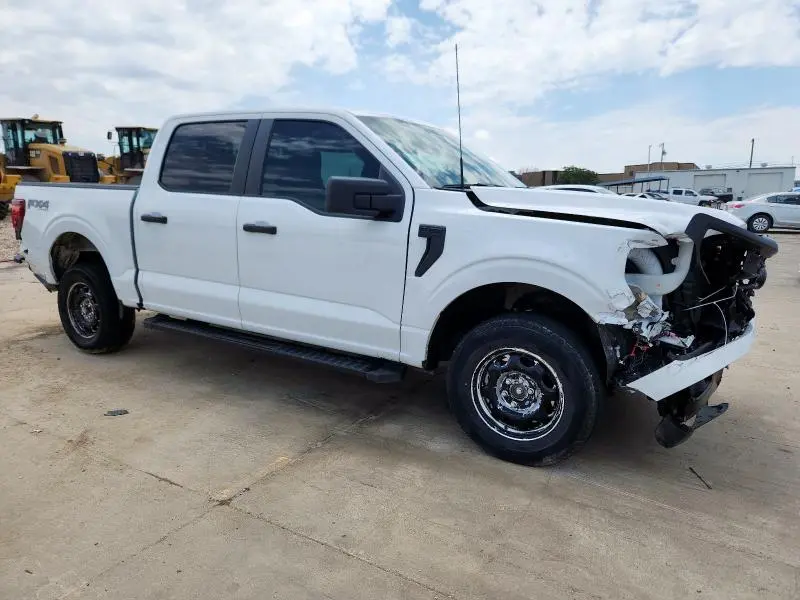 2024 FORD F150 STX  
