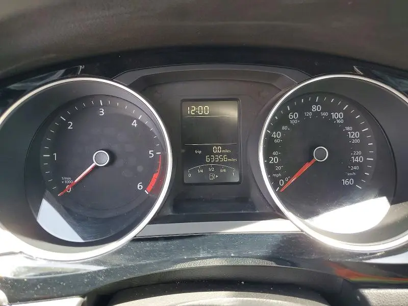 2015 VOLKSWAGEN JETTA TDI  