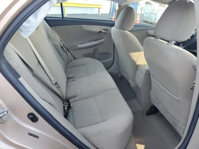 2011 TOYOTA COROLLA BASE  