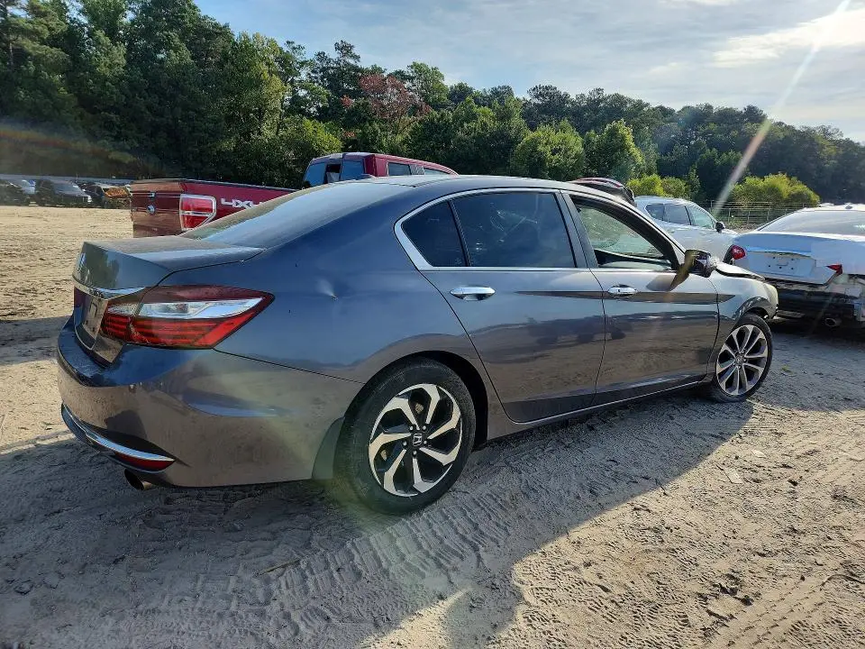 2017 HONDA ACCORD EX  