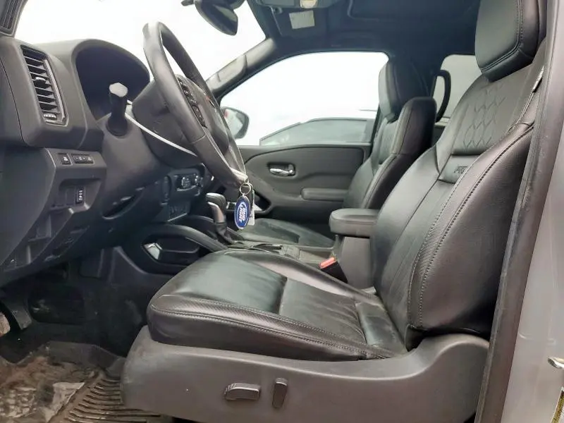 2022 NISSAN FRONTIER S