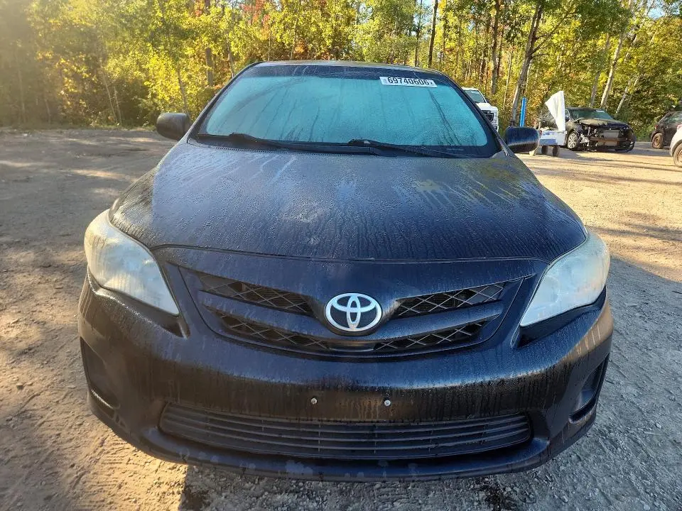 2013 TOYOTA COROLLA BASE  