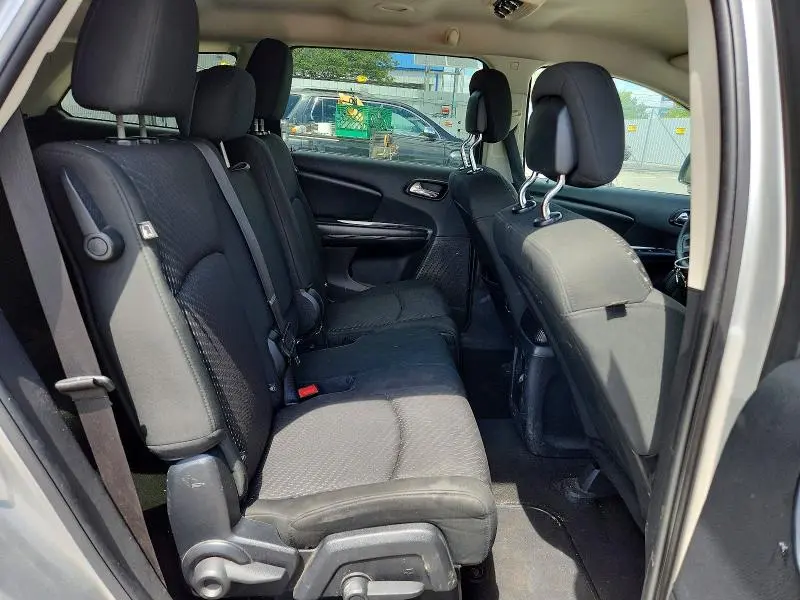 2011 DODGE JOURNEY MAINSTREET  
