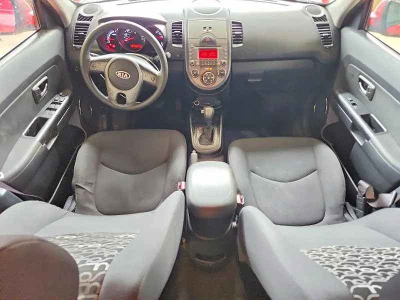 2011 KIA SOUL +  