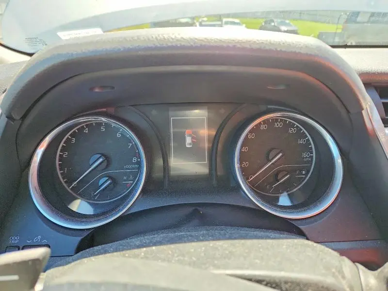2018 TOYOTA CAMRY SE  