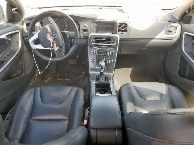 2015 VOLVO S60 PREMIER  