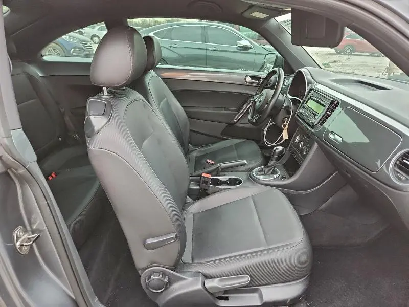 2012 VOLKSWAGEN BEETLE   