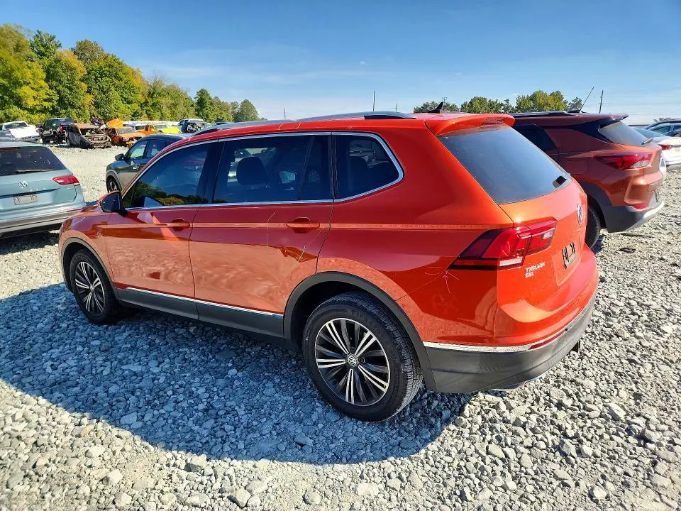 2018 VOLKSWAGEN TIGUAN SE  