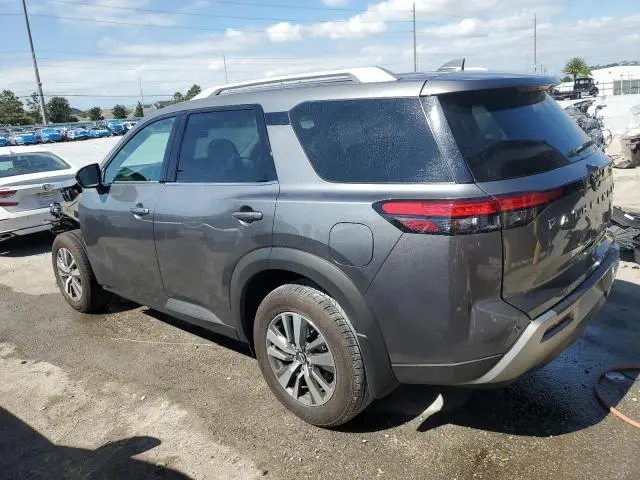 2025 NISSAN PATHFINDER SL  