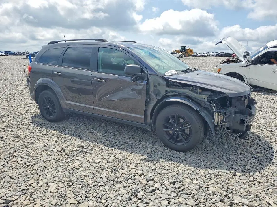 2020 DODGE JOURNEY SE  