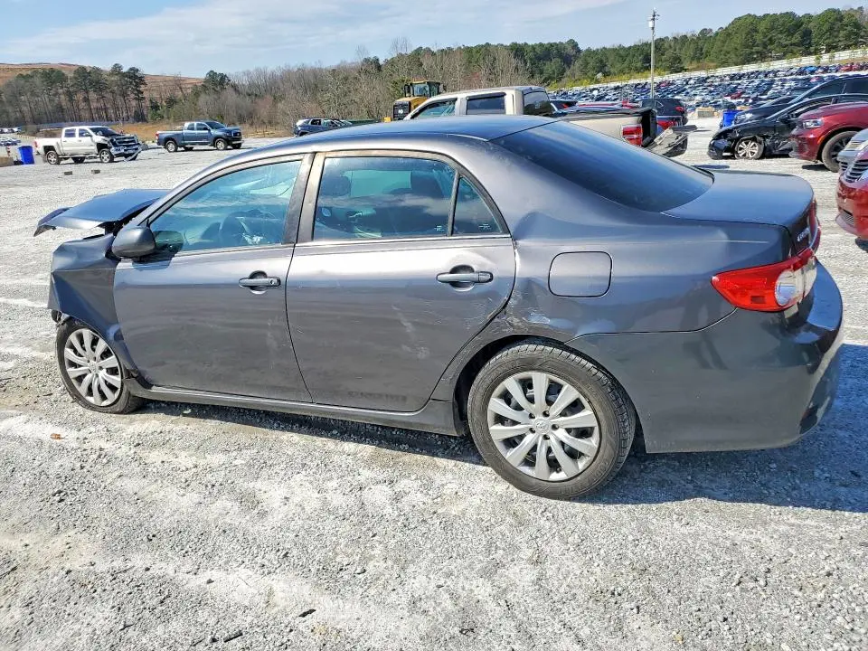 2013 TOYOTA COROLLA LE  