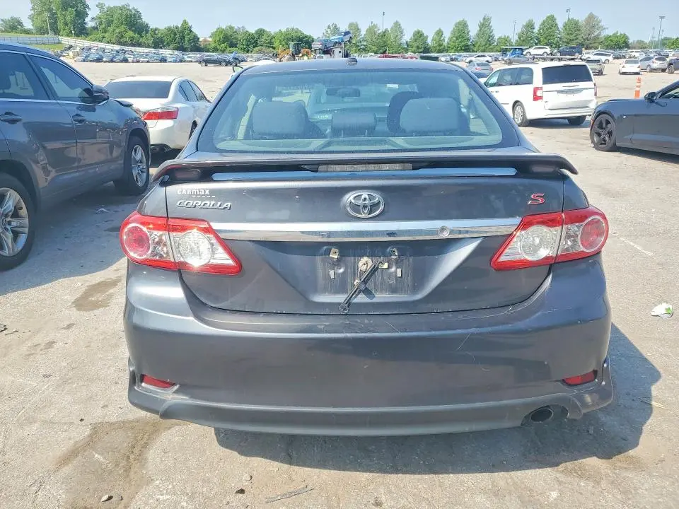 2011 TOYOTA COROLLA S  